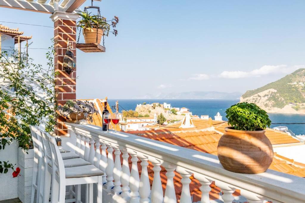 Blue Heaven Villa , Skopelos Chora Greece Panormos  エクステリア 写真
