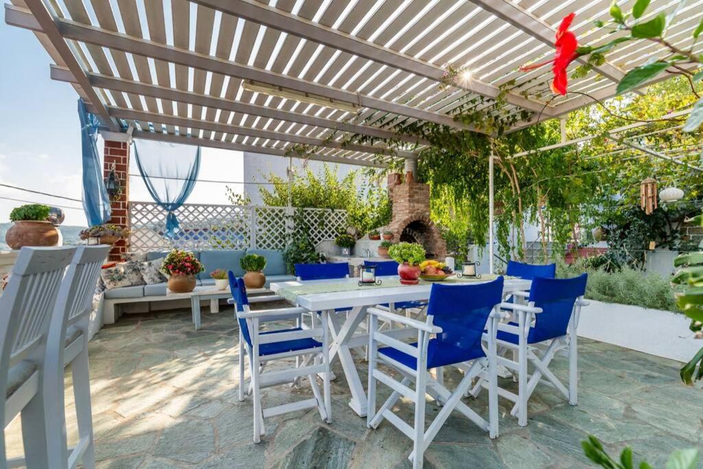 Blue Heaven Villa , Skopelos Chora Greece Panormos  エクステリア 写真